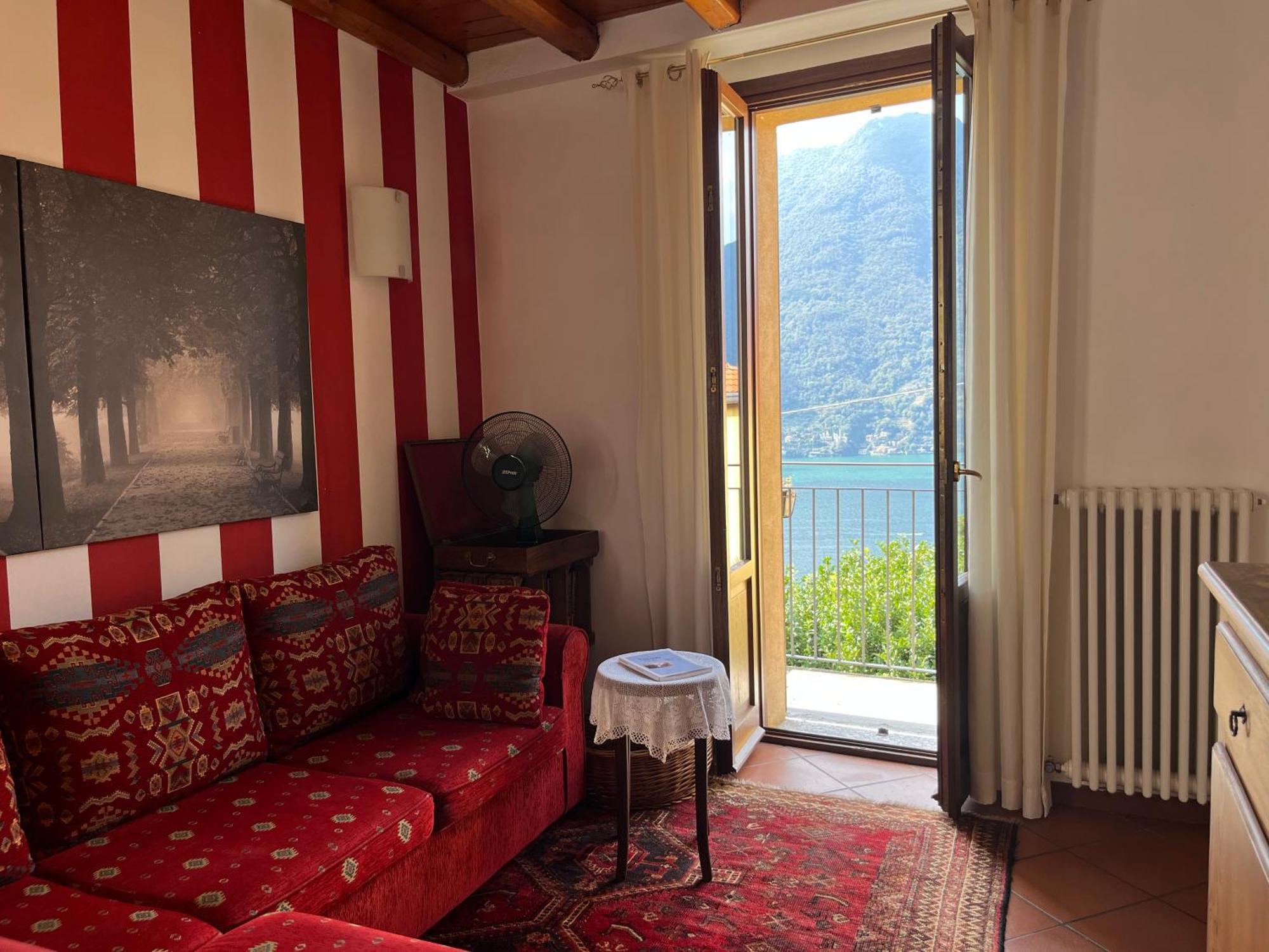 Casa Vacanza Castagna Nesso Exteriör bild