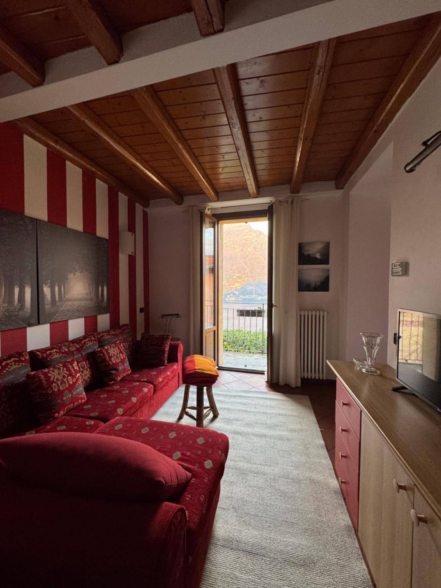 Casa Vacanza Castagna Nesso Exteriör bild