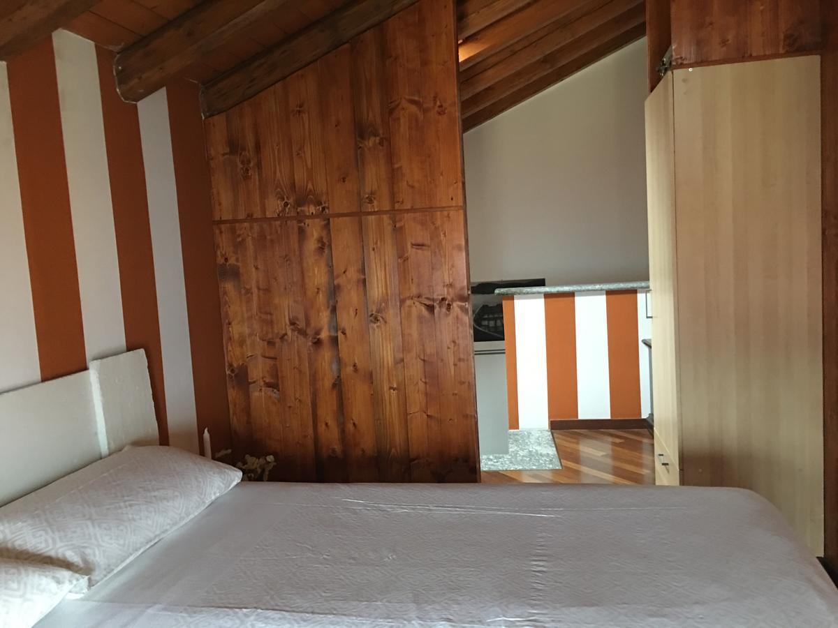 Casa Vacanza Castagna Nesso Exteriör bild
