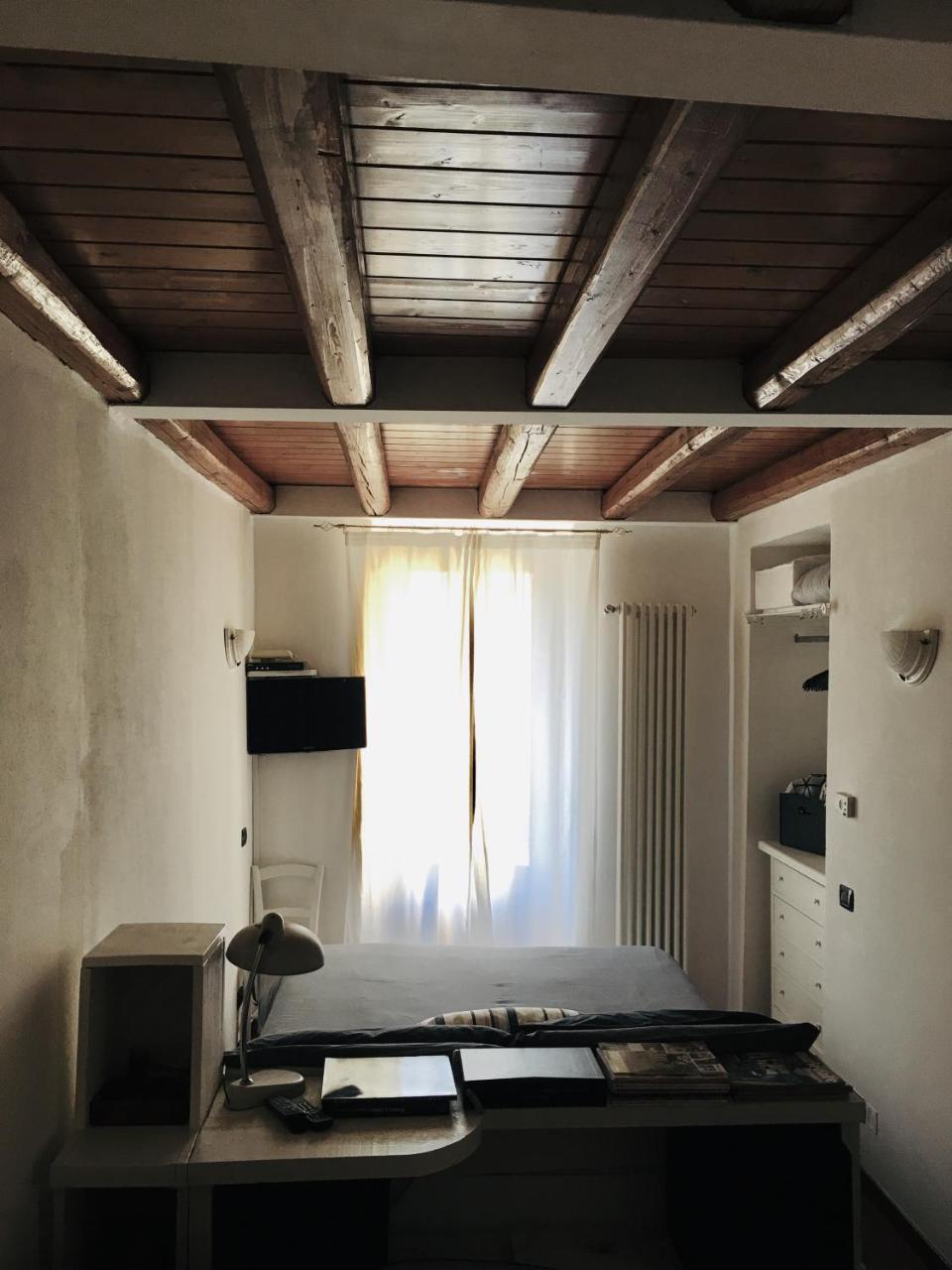 Casa Vacanza Castagna Nesso Exteriör bild